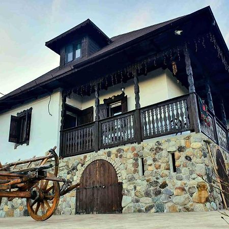 Villa Casa Cu Cerdac Nucşoara Exterior foto